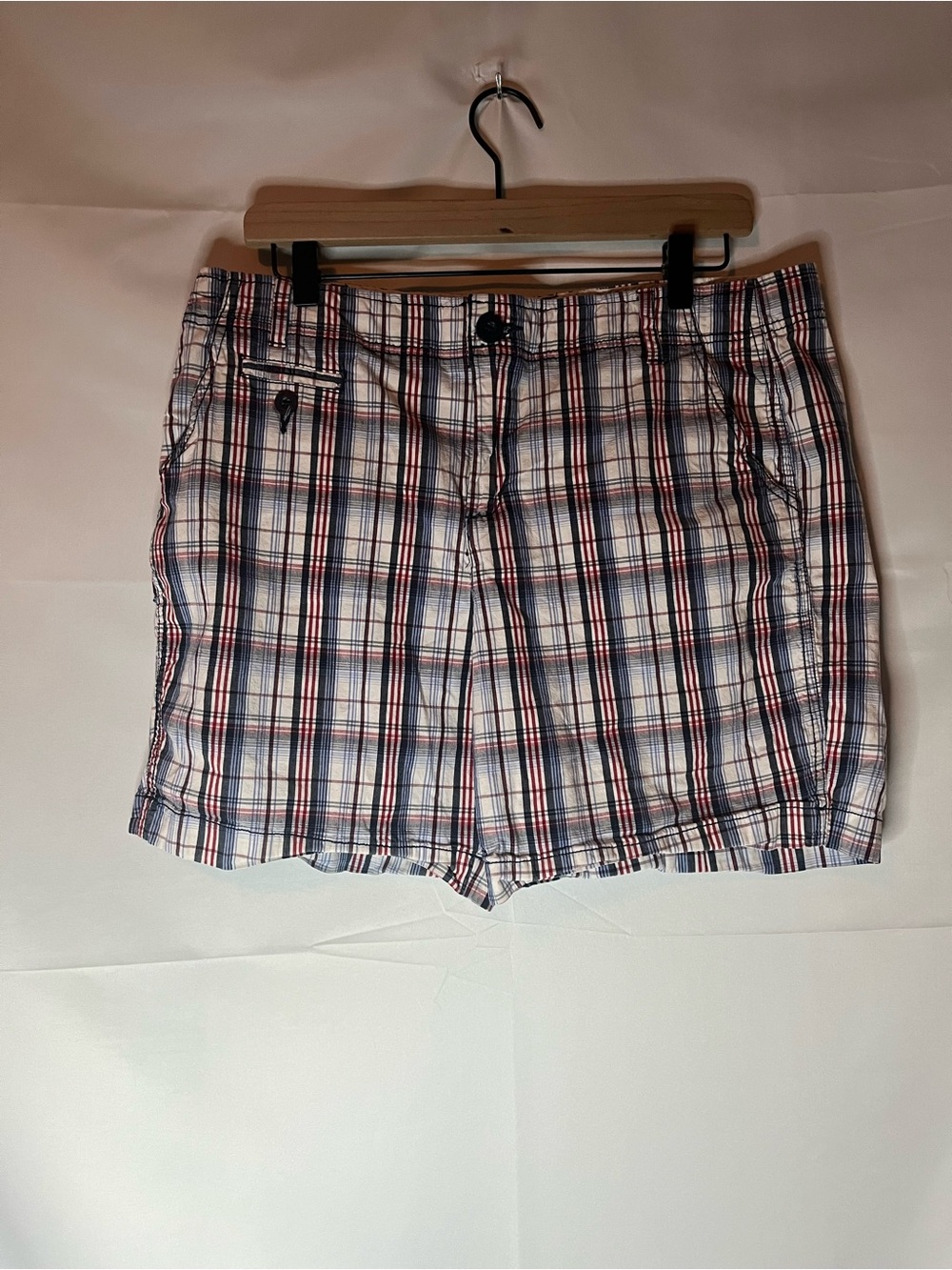 Faded Glory Women's Plaid Flat-Front Shorts - White, Blue, Red